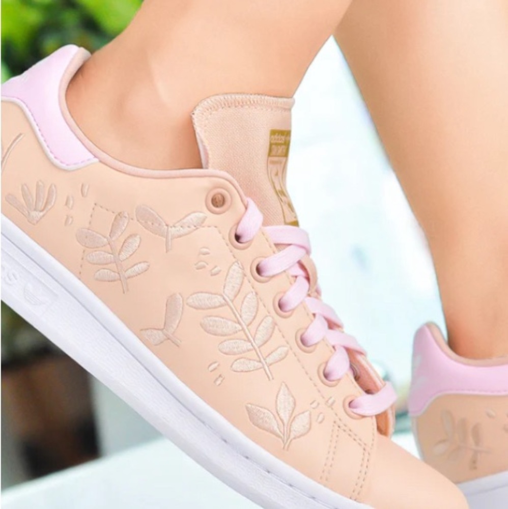 Stand smith adidas sneakers